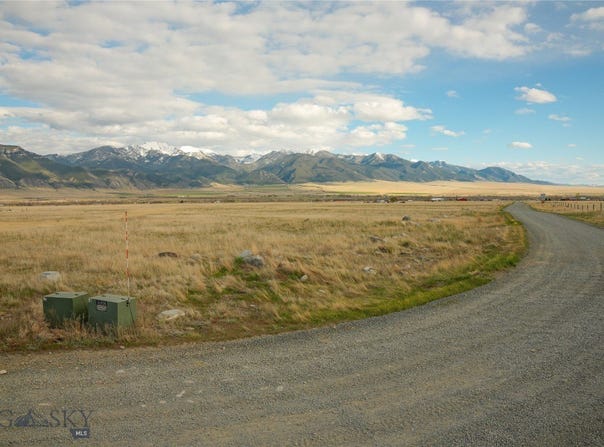 Jack Rabbit Lane lot: 24, Whitehall, MT 59759