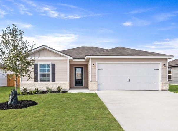 16004 Tassel Branch, Lytle, TX 78052