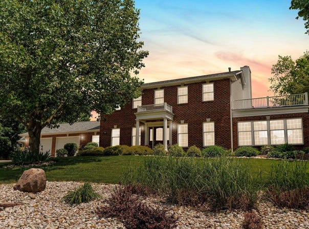 1106 Woodcrest Lane, Kendallville, IN 46755