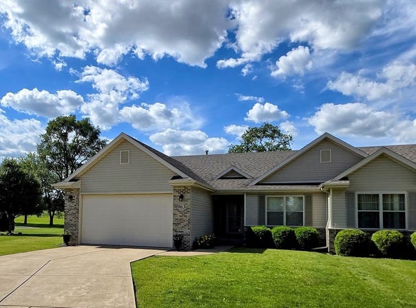963 Brown Drive, Momence, IL 60954