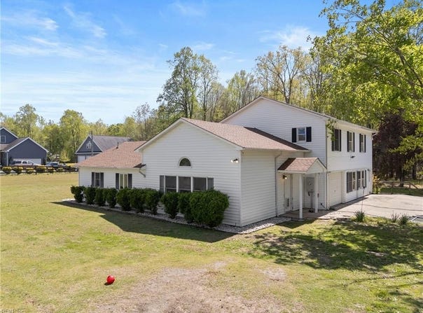 12522 Doles Road, Zuni, VA 23898