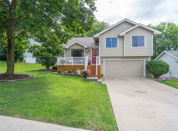 530 N 9th Street, Carlisle, IA 50047