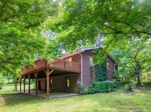 2048 County Road 27, Mountain Home, AR 72653