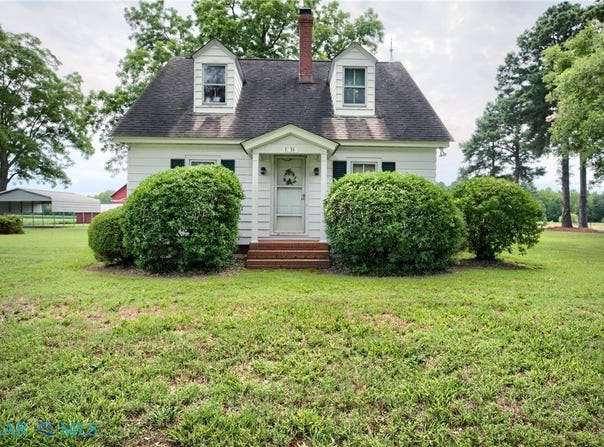 8138 Glass Road, Hayes, VA 23072