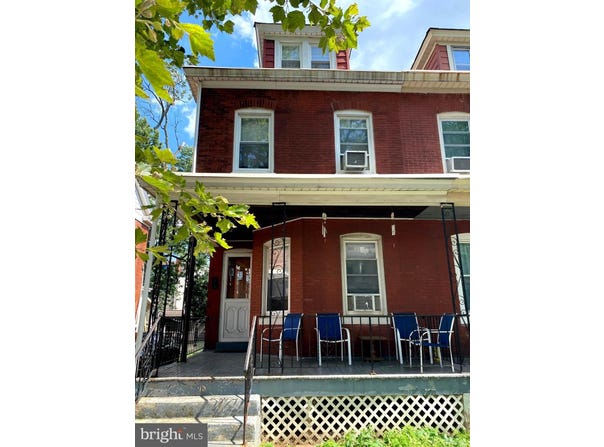 15 MCKINLEY AVENUE, TRENTON, NJ 08609