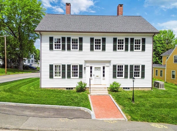21 Academy Street, Hallowell, ME 04347