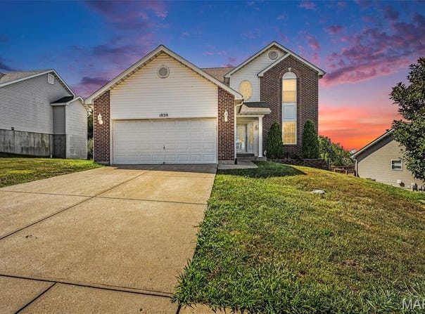 1839 Championship Lane, Festus, MO 63028