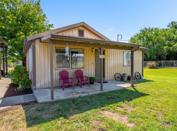 1533 Boundary Road, Grants Pass, OR 97527
