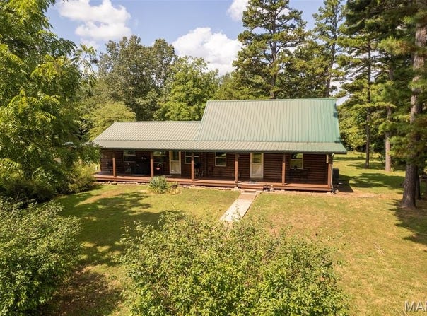 9609 State Highway 21S, Doniphan, MO 63935
