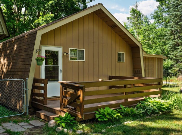 888 Scenic Trail, Gaylord, MI 49735