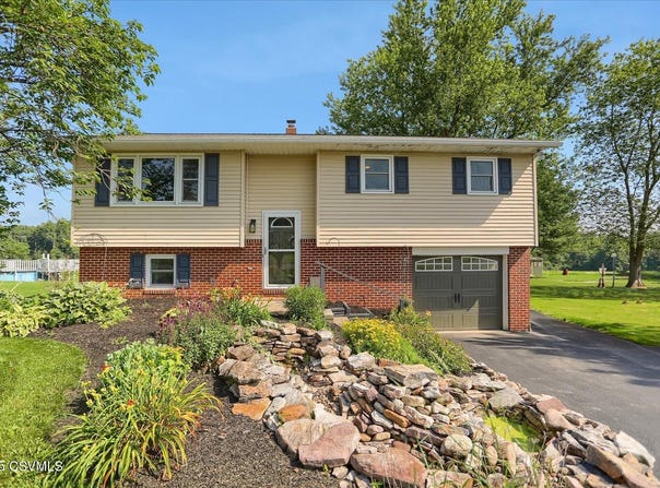 1550 GRAND VALLEY Road, Mifflinburg, PA 17844