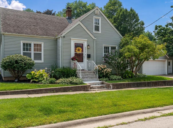 2827 16TH, ROCKFORD, IL 61108