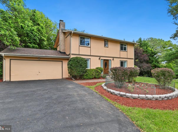11501 PINEY LODGE ROAD, NORTH POTOMAC, MD 20878