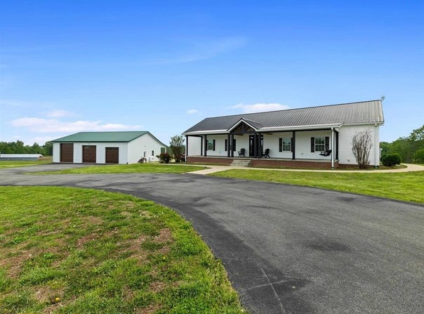 4848 Greenville Rd., White Plains, KY 42464
