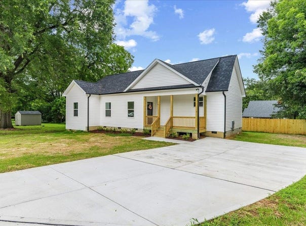 1034 Washington Street, Burlington, NC 27217