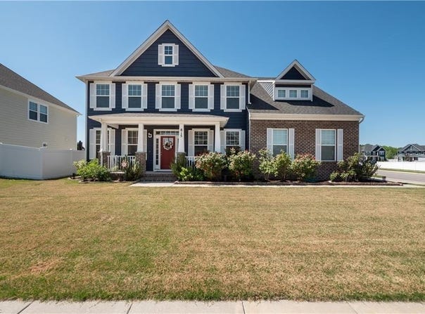 815 Angel Wing Drive, Chesapeake, VA 23323