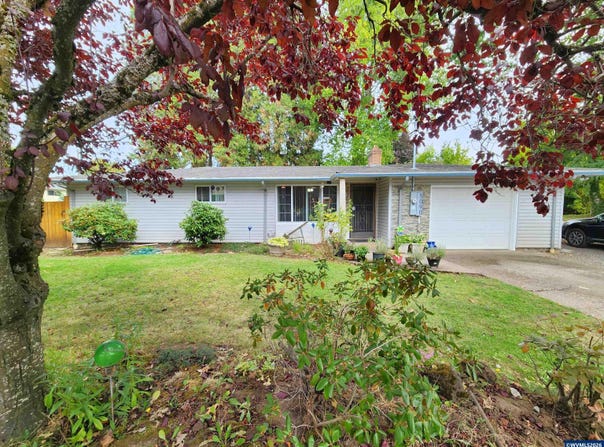 5090 Windsor Island Rd N, Keizer, OR 97303