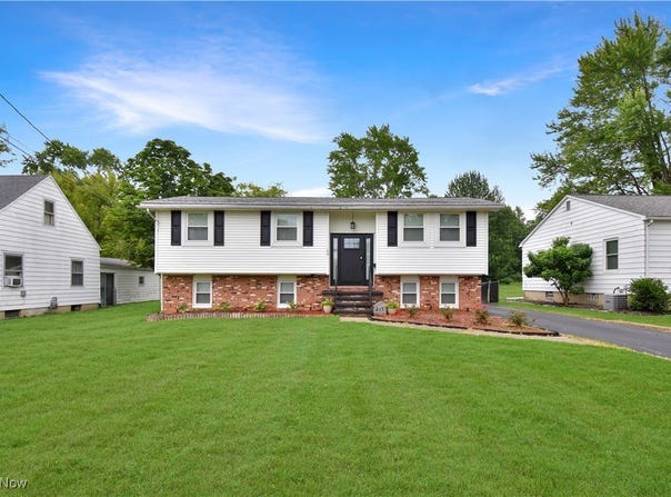 417 Centennial Street, Geneva, OH 44041