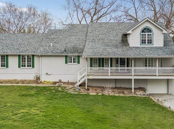 2056 Platteview Drive, Cedar Creek, NE 68016