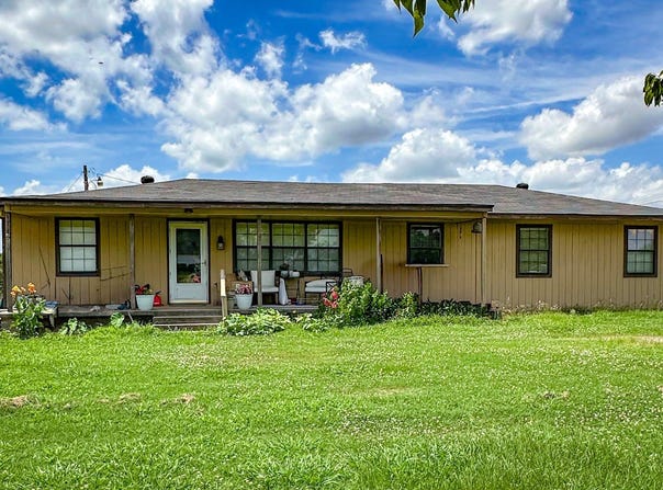 1682 Lemonhill Rd, Calera, OK 74730