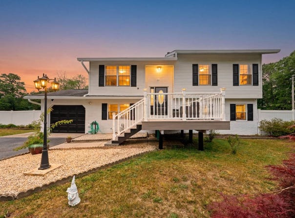 2 E Ridgewood, Galloway, NJ 08205