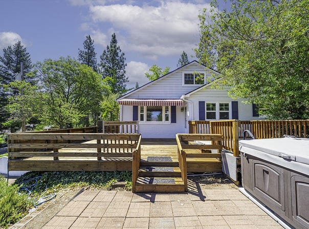 681 Liberty Street, Ashland, OR 97520