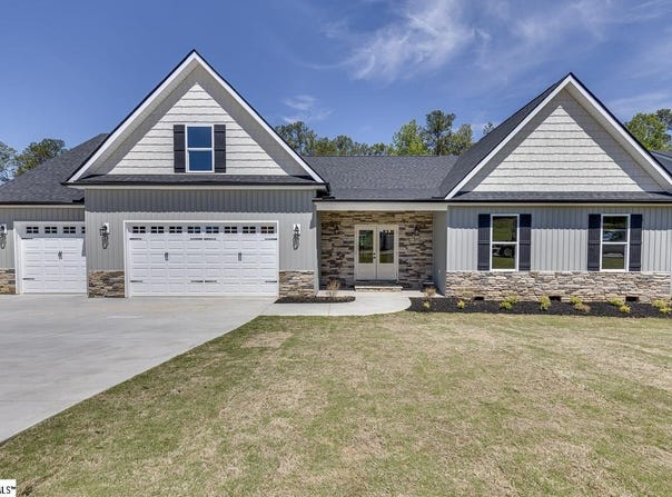 121 Hideaway Lane, Easley, SC 29640