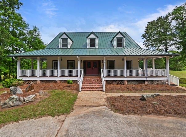 1905  Highway 22, Alexander City, AL 35010