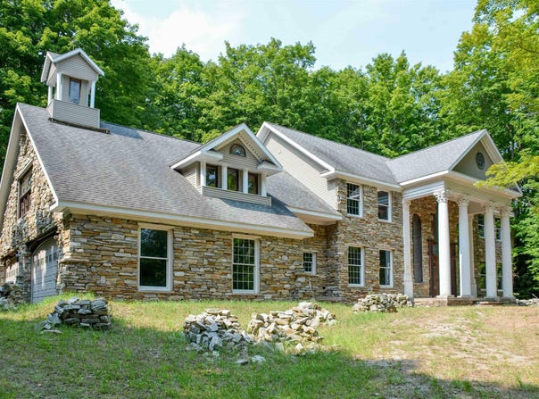 8600 TUCKER ROAD, LAKE ANN, MI 49650