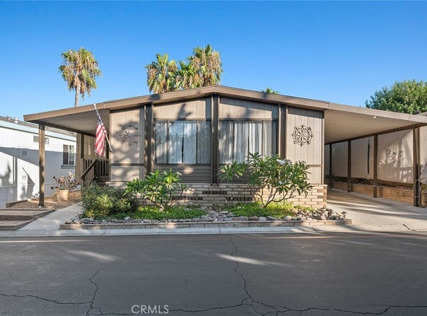 1550 Rimpau Avenue, Corona, CA 92881