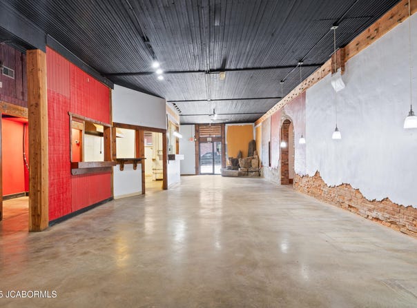 103 E BROADWAY, Ashland, MO 65010