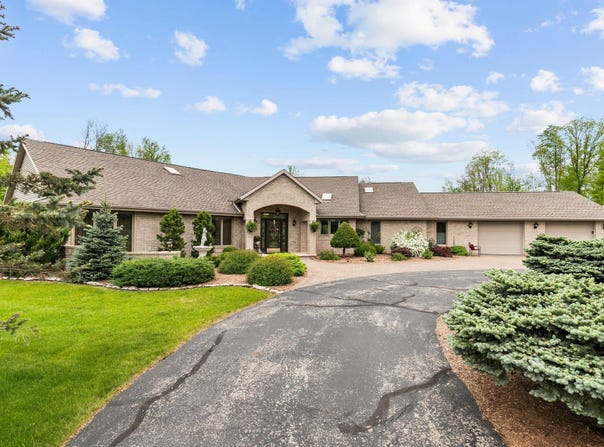 N4653 THOMPSON Road, SHIOCTON, WI 54170