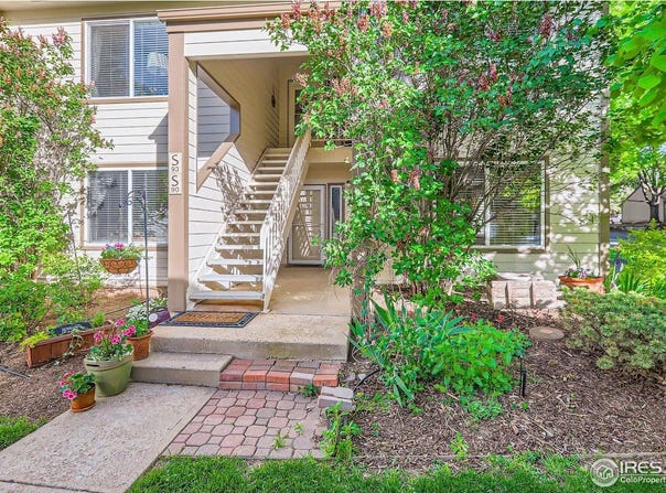 3465 Lochwood Dr, Fort Collins, CO 80525