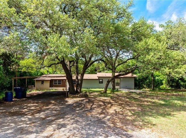 17903 Lafayette Park RD, Jonestown, TX 78645