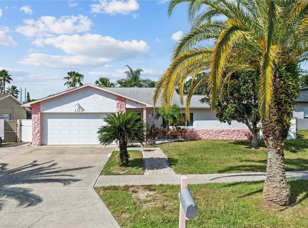 109 WOODFIELD COURT, SANFORD, FL 32773