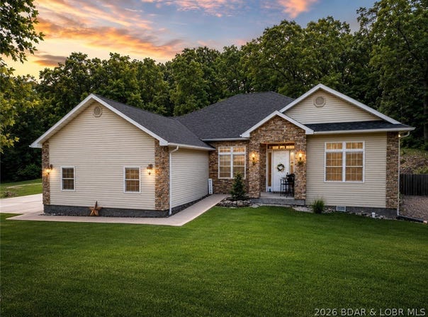 47 Mockingbird Road, Lake Ozark, MO 65049