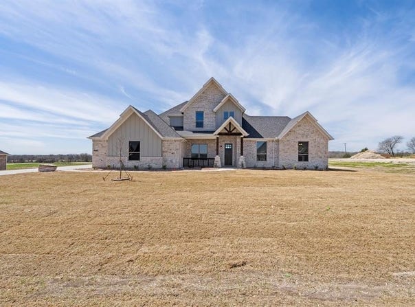 420 Paradise Ridge Drive, Waxahachie, TX 75167
