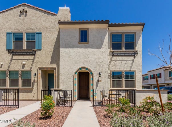 1849 E CHELSEA Lane, Gilbert, AZ 85295