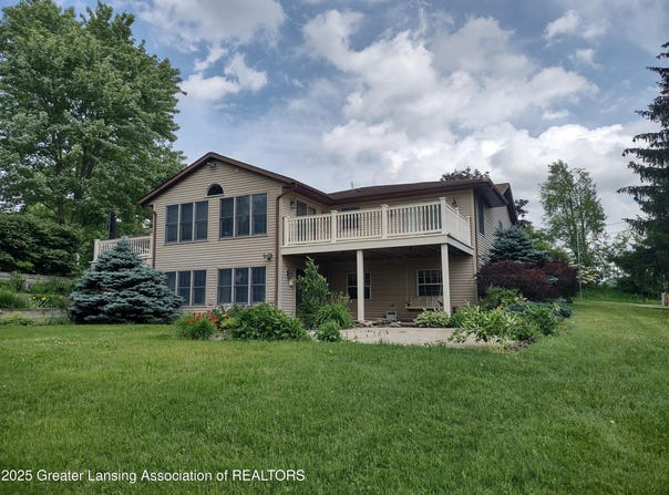 888 S Waverly Road, Eaton Rapids, MI 48827