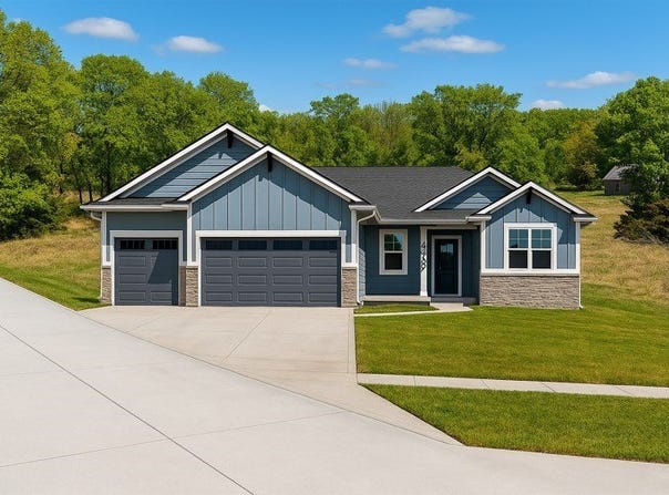 Molland Drive, Panora, IA 50216