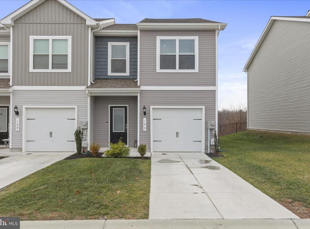 193 HAMPSTEAD Boulevard, FALLING WATERS, WV 25419