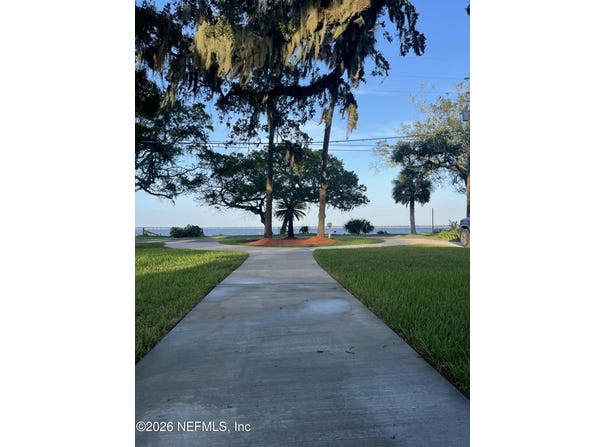 1024 RIVER Road, Orange Park, FL 32073