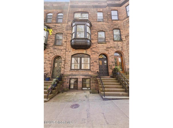 218 Lancaster Street, Albany, NY 12210