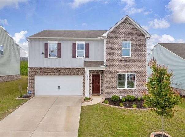 3828 RAMSAY Pass, Loganville, GA 30052
