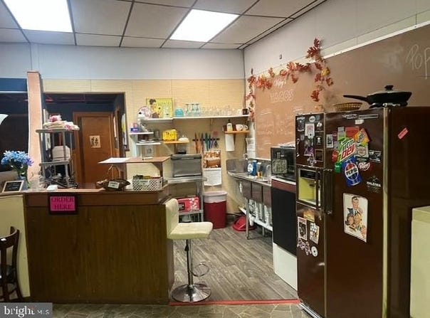 15 N MAIN STREET, KEYSER, WV 26726
