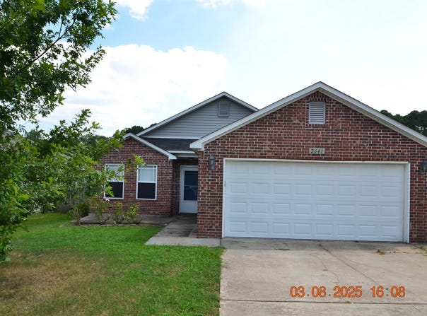 2641 Chapel Creek Drive, Benton, AR 72223