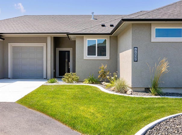6657 Caspian Pl, West Richland, WA 99353