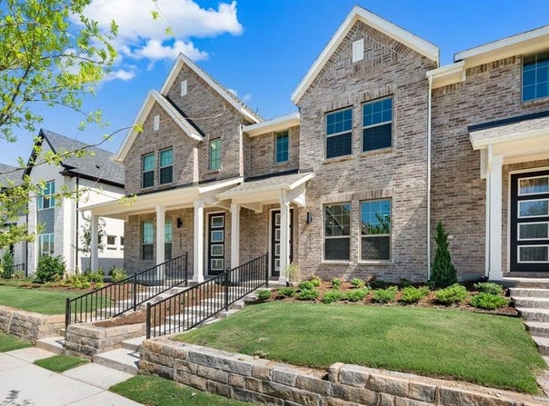 1117 Carnation Drive, Crowley, TX 76036