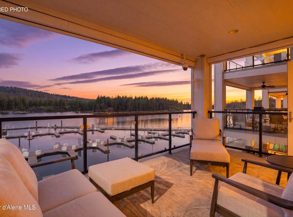 447 W Waterside Dr, Post Falls, ID 83854