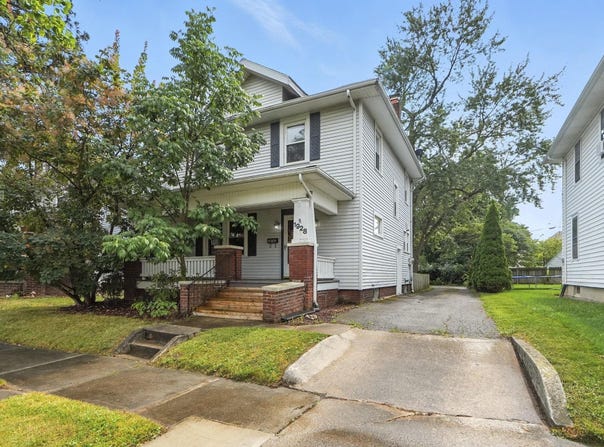 1928 Lawndale Drive, Fort Wayne, IN 46805